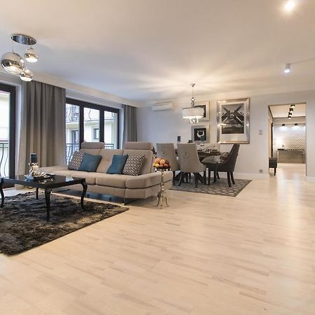 Kings City - Skawinska Apartment Krakow Luaran gambar