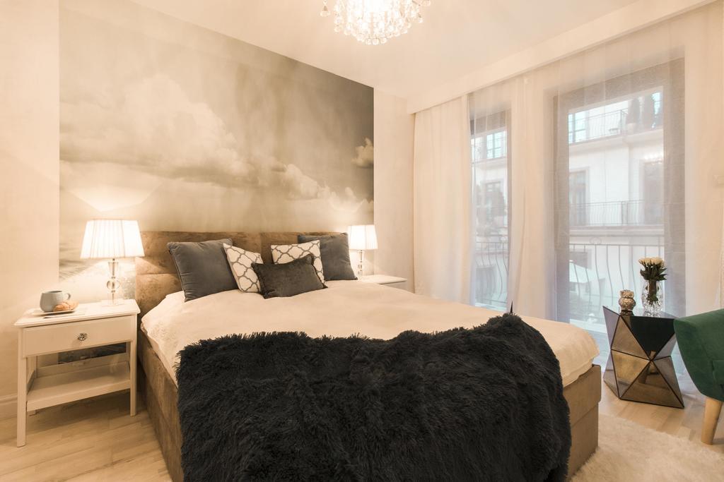 Kings City - Skawinska Apartment Krakow Luaran gambar